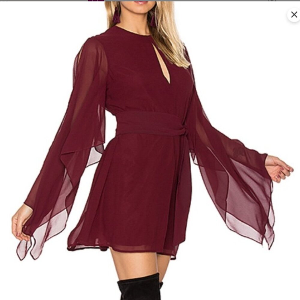 Keepsake Cold Shoulder Flutter Sleeve Dress Size Small burgundy